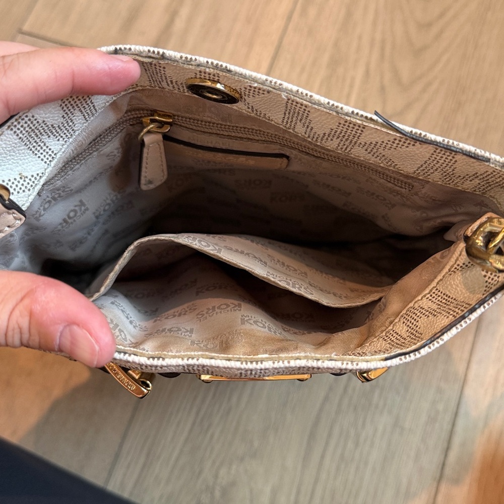 Michael Kors Beige Crossbody Bag - Picture 2 of 3